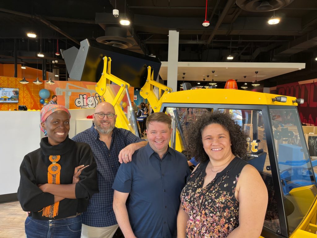 Donna Visits Dig It Torrance TACC